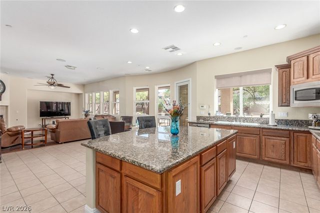 9992 Peak Lookout Street, Las Vegas, NV 89178