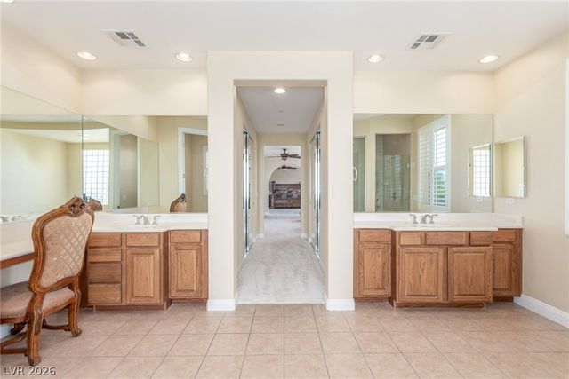 9992 Peak Lookout Street, Las Vegas, NV 89178