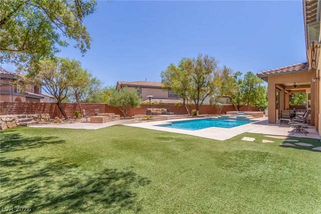 9992 Peak Lookout Street, Las Vegas, NV 89178