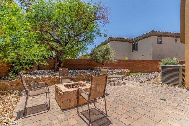 9992 Peak Lookout Street, Las Vegas, NV 89178