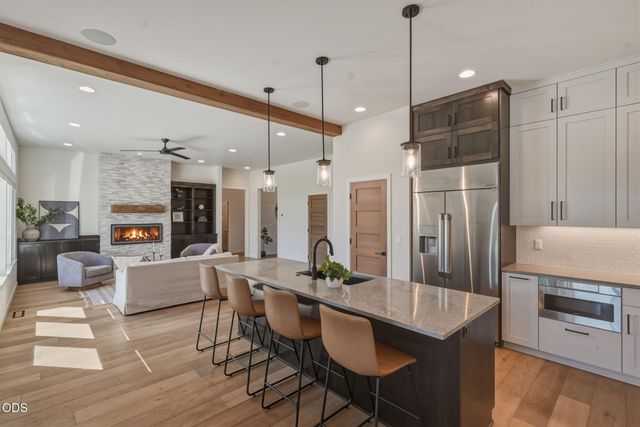 3431 NW Jackwood Place, Bend, OR 97703