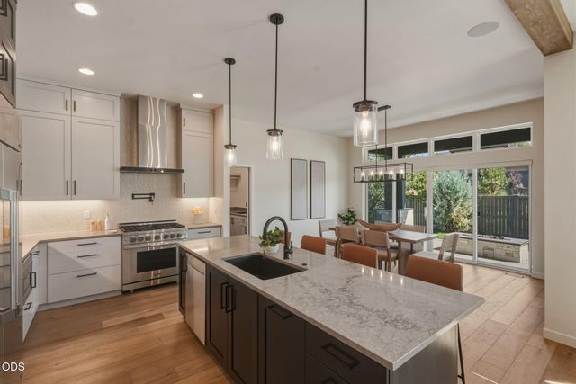 3431 NW Jackwood Place, Bend, OR 97703