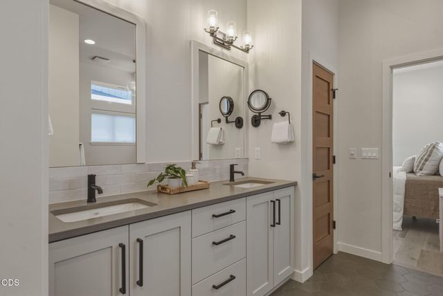 3431 NW Jackwood Place, Bend, OR 97703