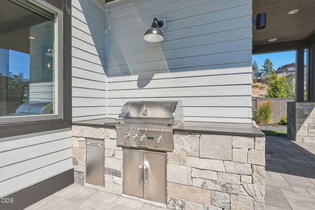 3431 NW Jackwood Place, Bend, OR 97703