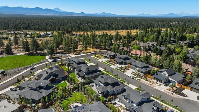 3431 NW Jackwood Place, Bend, OR 97703