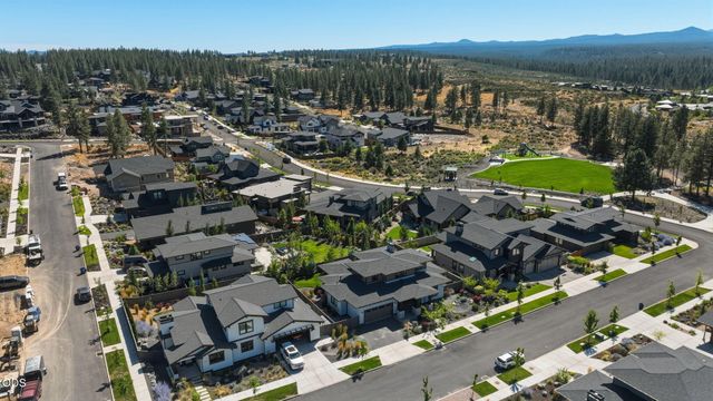 3431 NW Jackwood Place, Bend, OR 97703