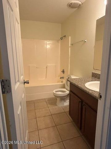 13070 Tracewood Drive, B, Gulfport, MS 39503