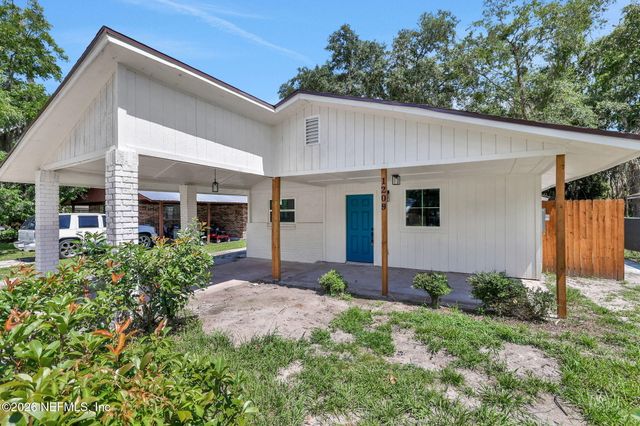 1209 SPRUCE Street, Green Cove Springs, FL 32043