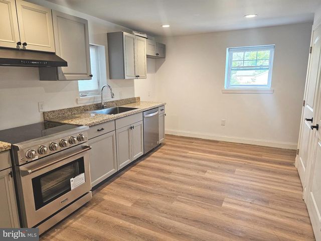 2797 EGYPT RD, Norristown, PA 19403