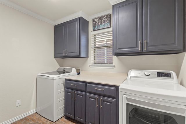 3112 Preston Club Drive, Sherman, TX 75092