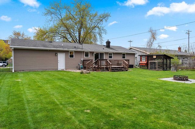 1870 GARY LANE, Green Bay, WI 54303