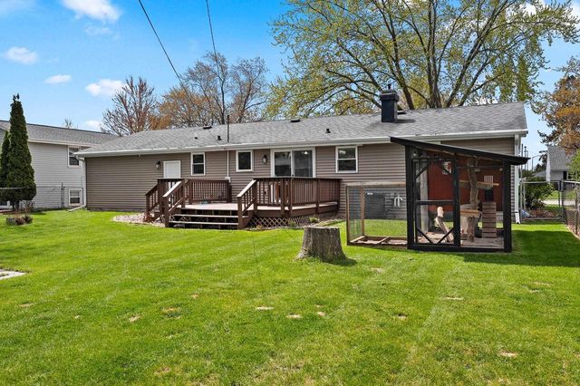1870 GARY LANE, Green Bay, WI 54303