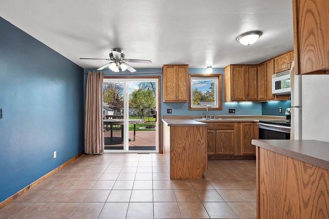 1870 GARY LANE, Green Bay, WI 54303