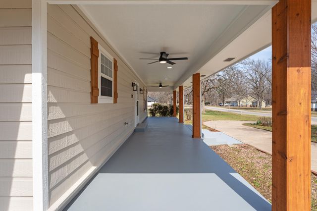 3120 Old Dike, Grove, OK 74344