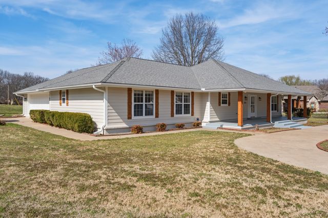 3120 Old Dike, Grove, OK 74344