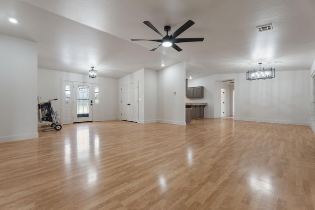 3120 Old Dike, Grove, OK 74344