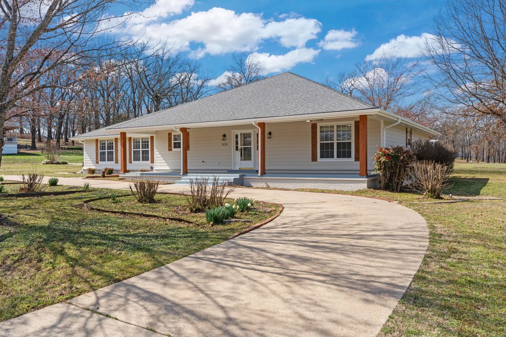 3120 Old Dike, Grove, OK 74344