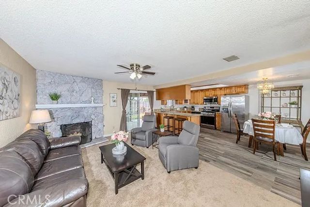 16340 Fontlee, Fontana, CA 92335