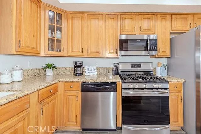 16340 Fontlee, Fontana, CA 92335