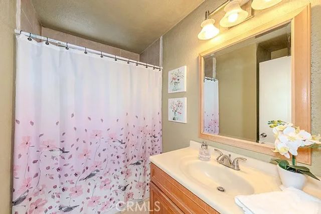 16340 Fontlee, Fontana, CA 92335