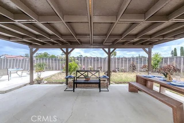 16340 Fontlee, Fontana, CA 92335