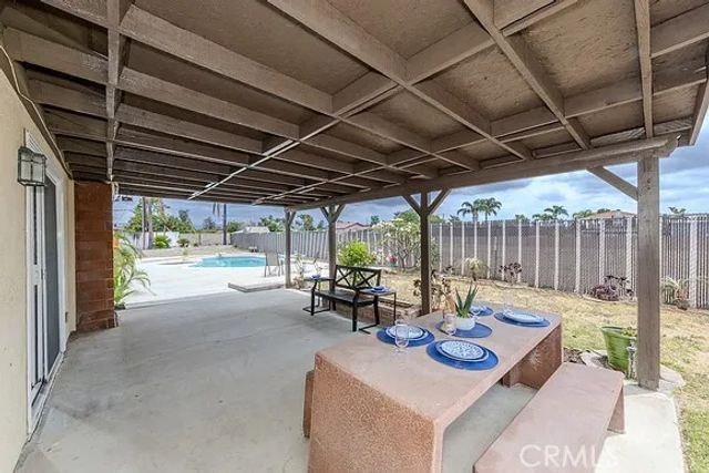 16340 Fontlee, Fontana, CA 92335