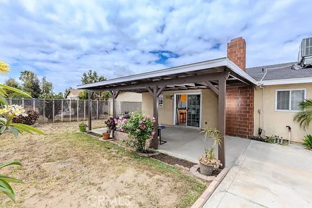 16340 Fontlee, Fontana, CA 92335