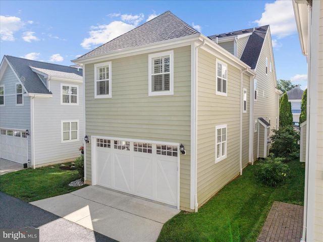 820 BAY RIDGE AVE, Annapolis, MD 21403
