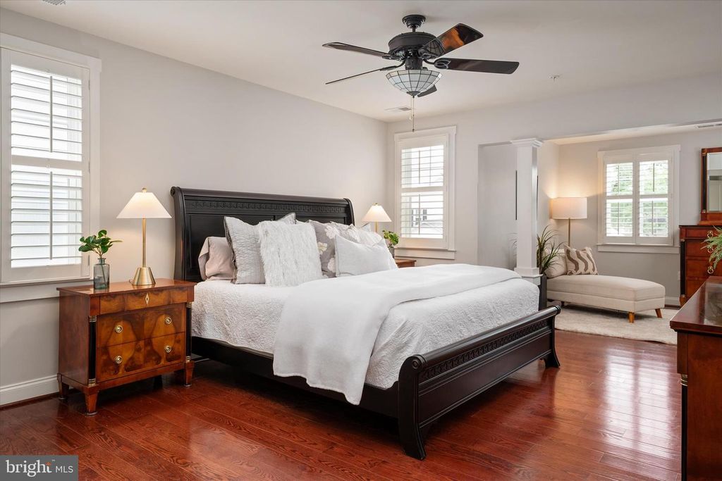 Image 17 of property listing at 820 BAY RIDGE AVE, Annapolis, MD 21403