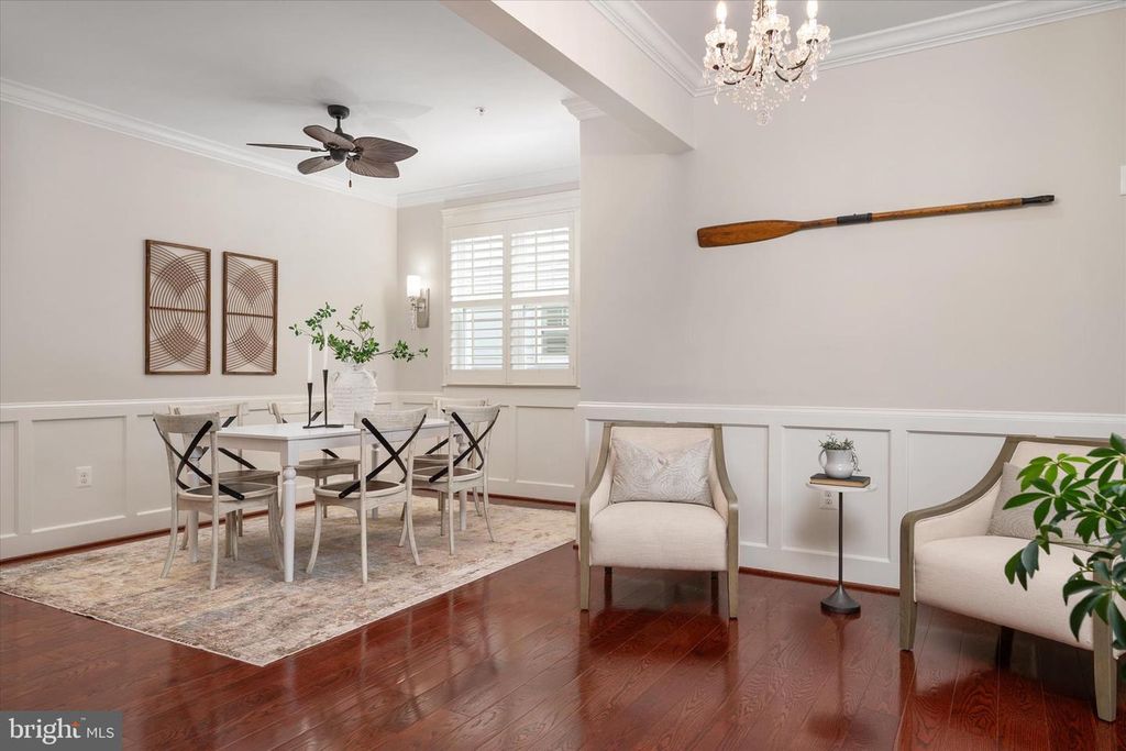 Image 6 of property listing at 820 BAY RIDGE AVE, Annapolis, MD 21403