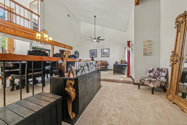 916 E CLEVELAND STREET, Apopka, FL 32703