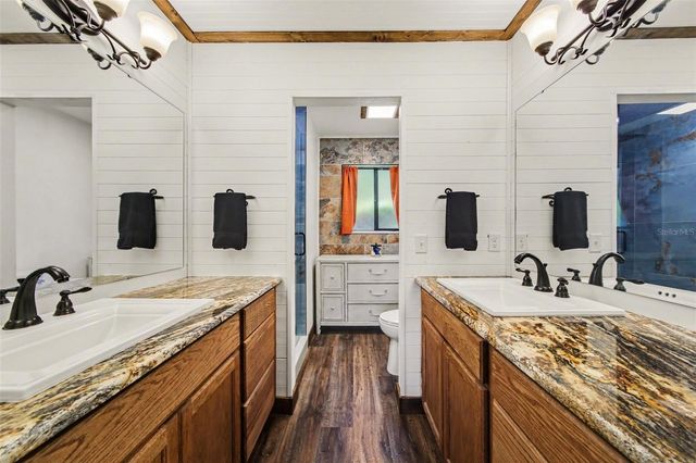 916 E CLEVELAND STREET, Apopka, FL 32703