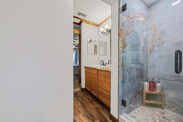 916 E CLEVELAND STREET, Apopka, FL 32703