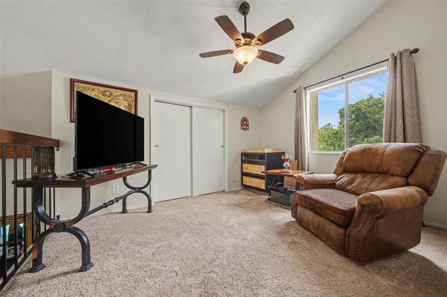 916 E CLEVELAND STREET, Apopka, FL 32703