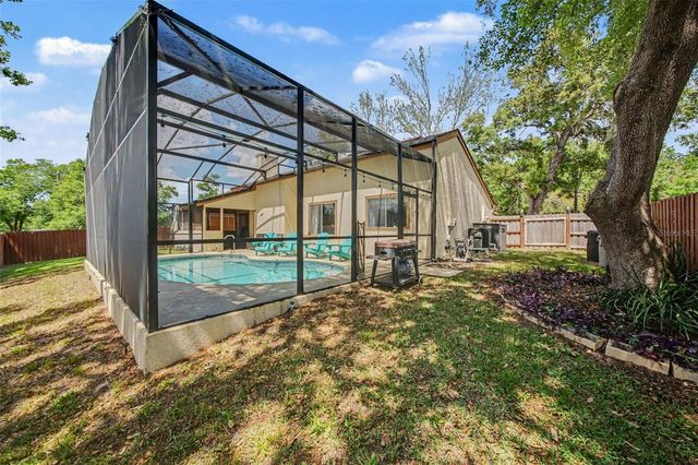 916 E CLEVELAND STREET, Apopka, FL 32703