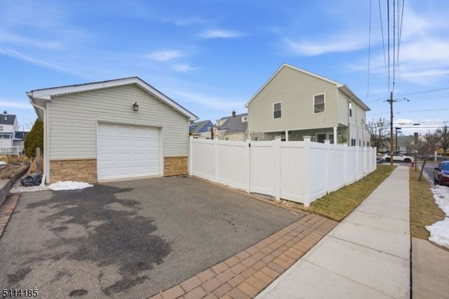 2200 Vauxhall Rd, Union Twp., NJ 07083