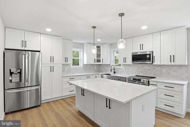 105 SIMMONS LN, Severna Park, MD 21146