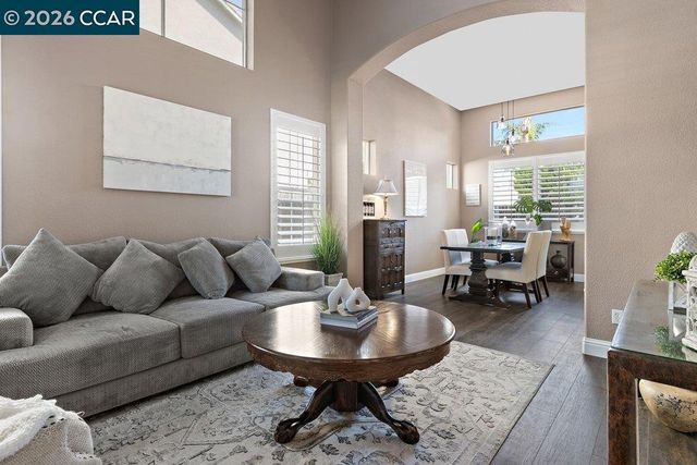 22 Matisse Ct, Oakley, CA 94561