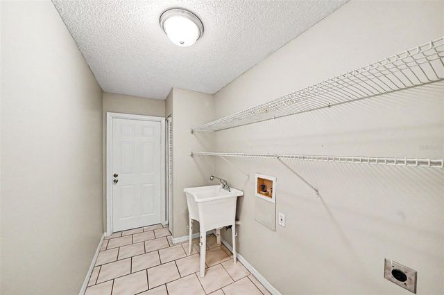 4816 W ADDAX DRIVE, New Port Richey, FL 34653