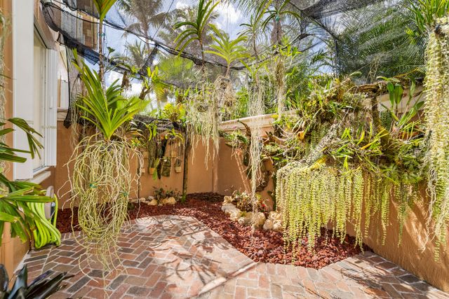 12201 NW 7th Drive, Coral Springs, FL 33071