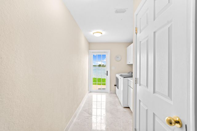 12201 NW 7th Drive, Coral Springs, FL 33071