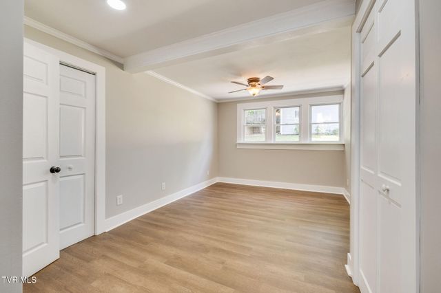 402 University Parkway, Johnson City, TN 37604