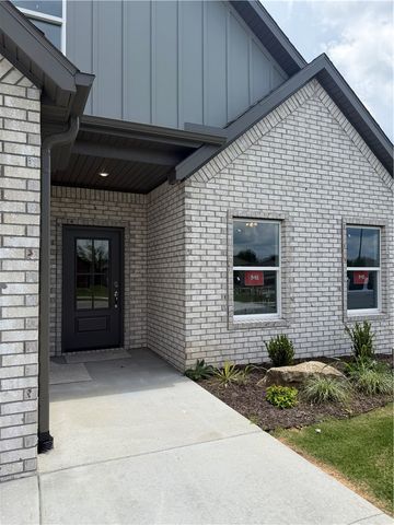 2303 Lexington Street, Siloam Springs, AR 72761