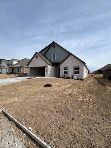 2303 Lexington Street, Siloam Springs, AR 72761