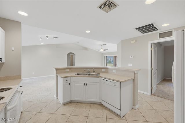 2822 NW 11th TER, Cape Coral, FL 33993