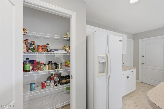 2822 NW 11th TER, Cape Coral, FL 33993