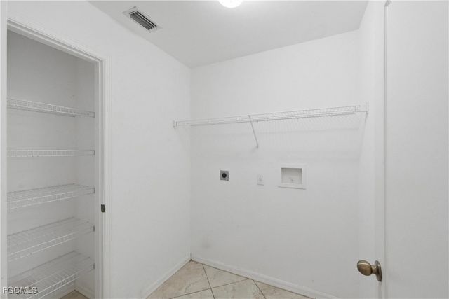 2822 NW 11th TER, Cape Coral, FL 33993