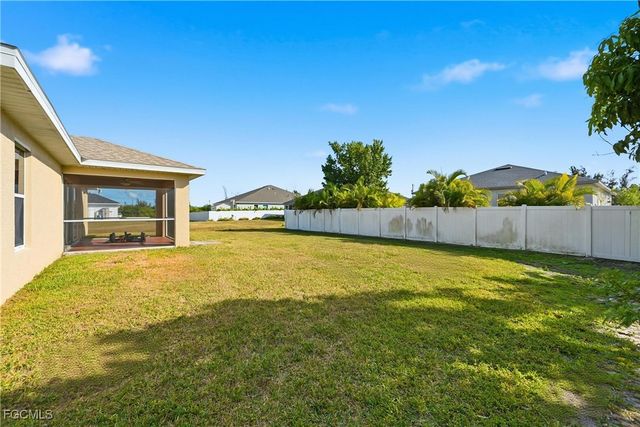 2822 NW 11th TER, Cape Coral, FL 33993