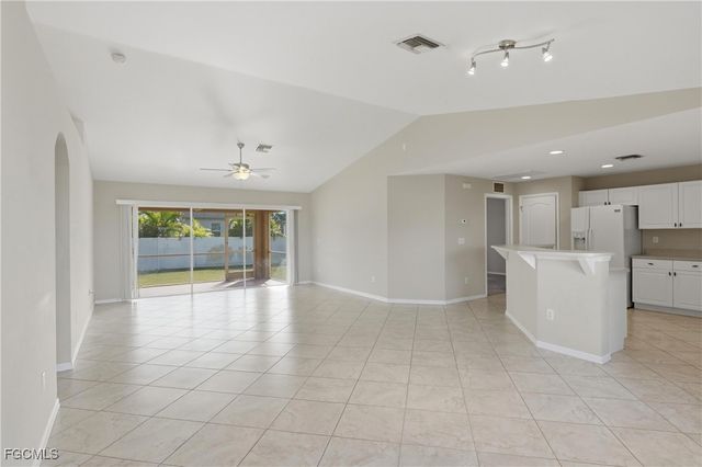 2822 NW 11th TER, Cape Coral, FL 33993