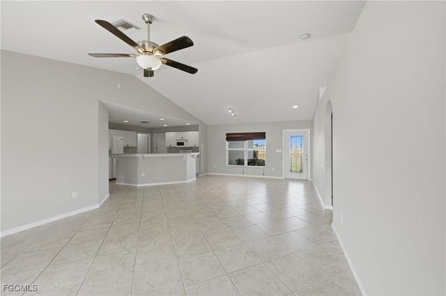 2822 NW 11th TER, Cape Coral, FL 33993